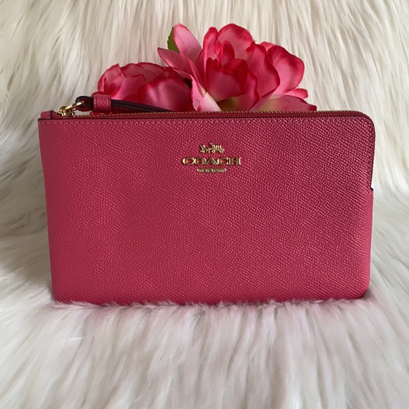 Coach Large Corner Zip Wristlet - Picture 4 of 12